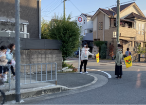 交通安全指導員の写真