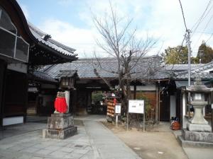 三輪神社絵馬所の画像