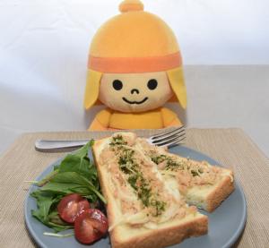 5月号を食べるはにたん