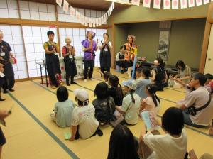 おはなし会の様子