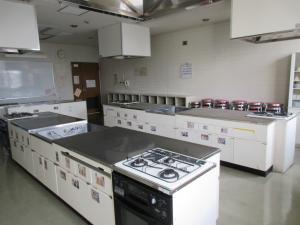 五領公民館の料理実習室