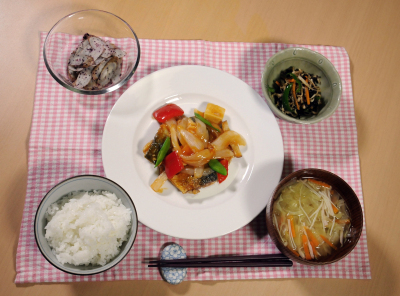 さばの酢豚風定食