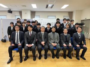 関西大学無料法律相談　集合写真