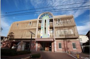 子育て総合支援センター「カンガルーの森」